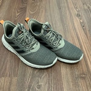 VERY COMFORTABLE! Men’s Adidas size 11